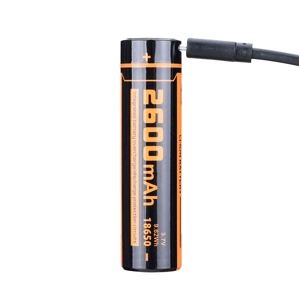 Fitorch UC26R 18650 battery connected to a USB charging cable