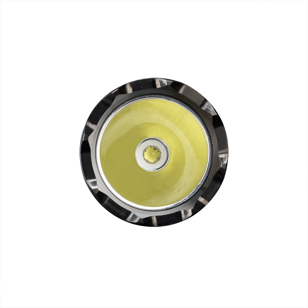 Fitorch M30 front view of the LED, smooth reflector and crenulated bezel